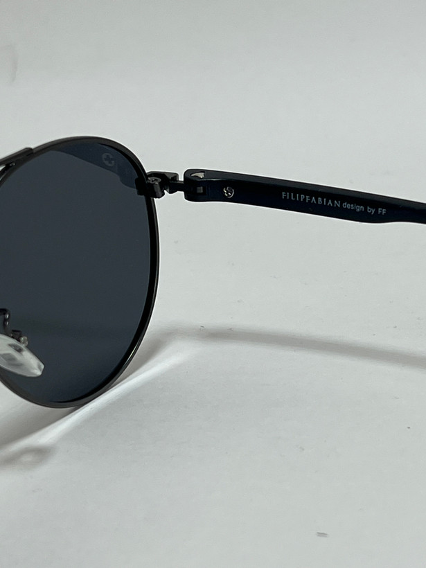 زاویه کناری فریم گرد طلایی برای نمایش طراحی کلاسیک و شیک