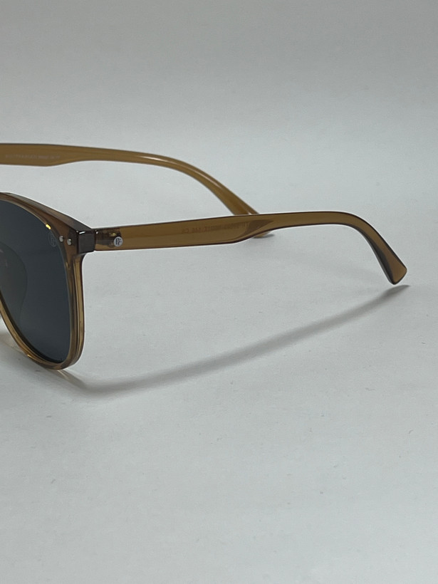 دسته کائوچویی پهن و مقاوم عینک Filip Fabian اسپرت شیک