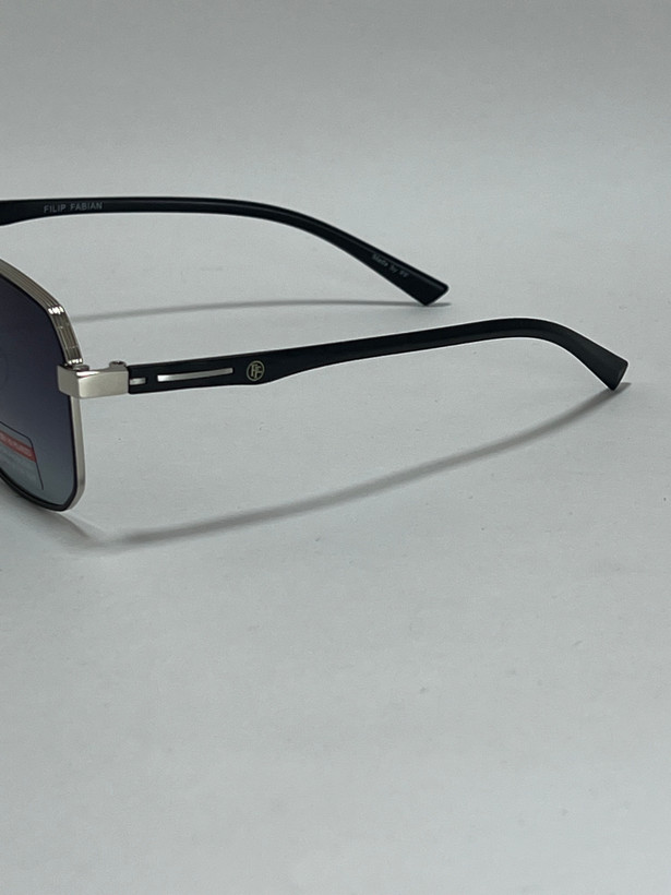دسته فلزی ترکیبی مشکی طلایی عینک آفتابی مردانه Filip Fabian پلاریزه