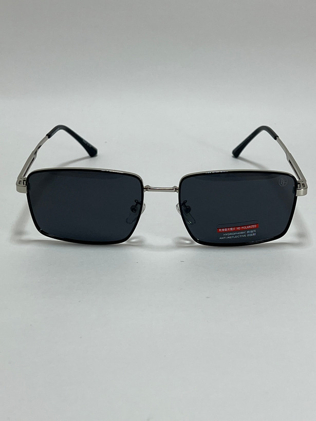 نمای پشت فریم عینک آفتابی چندضلعی مردانه با پد بینی باکیفیت