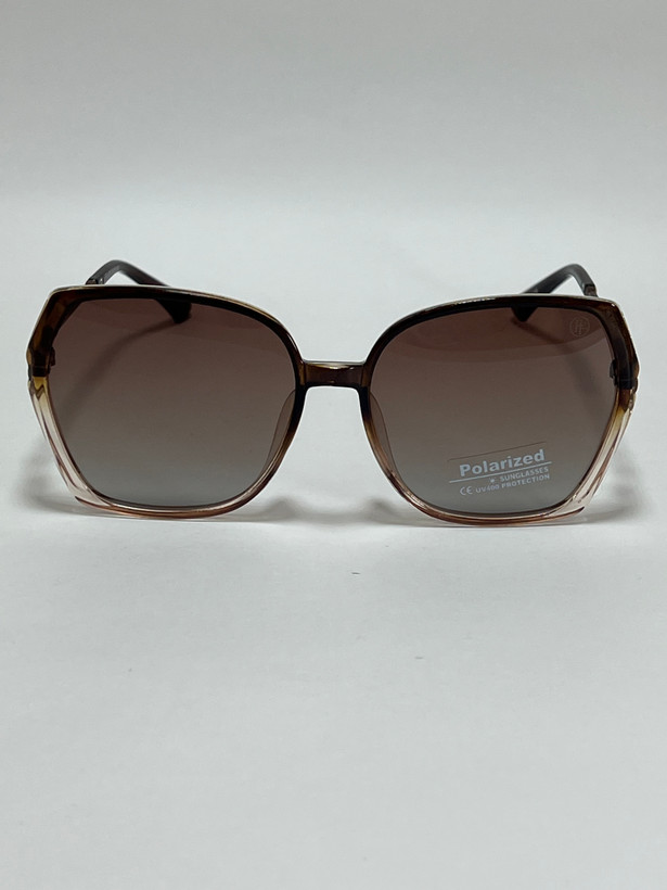 نمای پشت فریم و جزئیات لولای عینک آفتابی کائوچویی