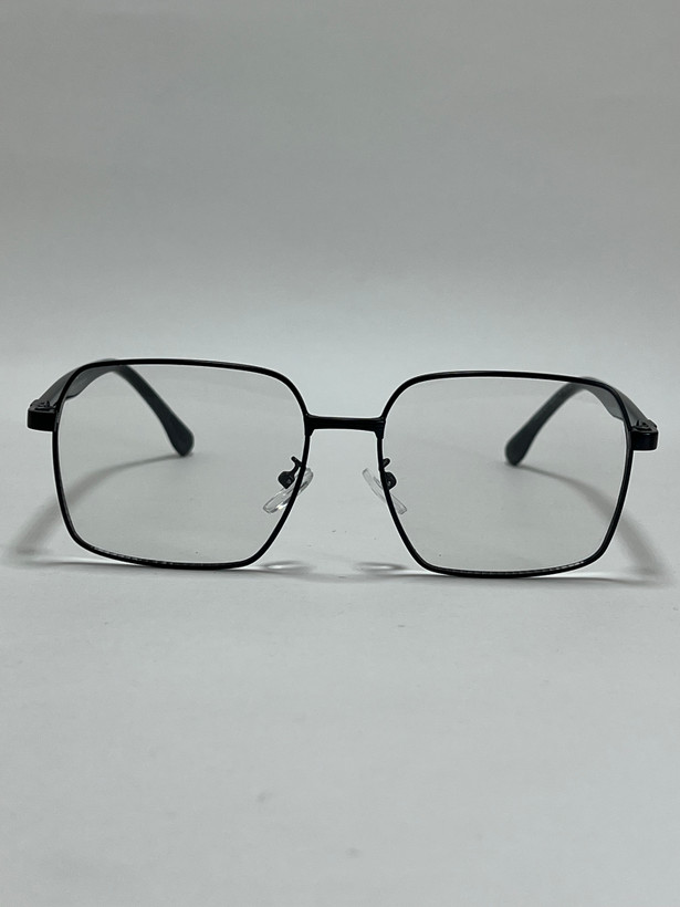 نمای پشت فریم عینک فتوبلو فتوکرومیک بلوکات فیلیپ فابین Filip Fabian طلایی شیک