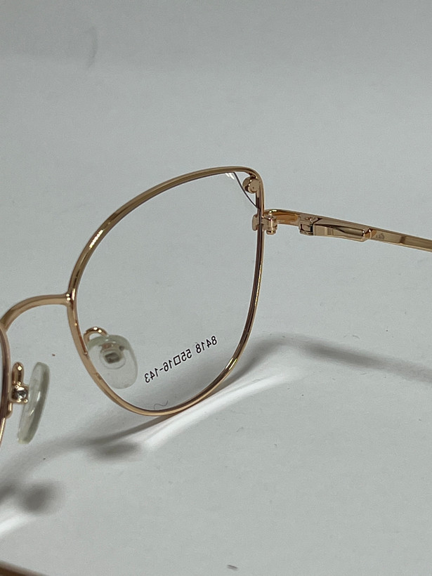 زاویه کناری فریم گربه ای فلزی عینک طبی زنانه جانی فریمن مدل اکو Johnny Freeman Eco طلایی شیک