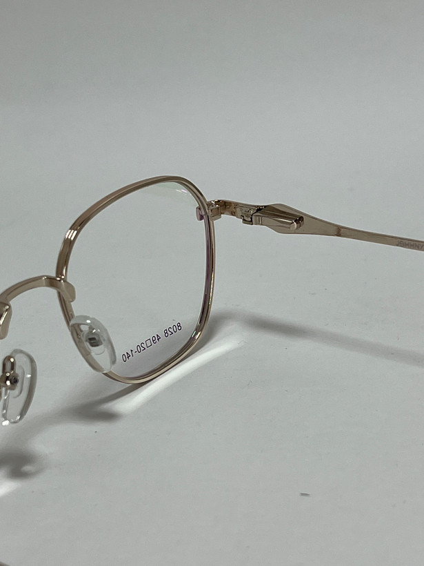 زاویه کناری فریم گرد فلزی عینک طبی زنانه جانی فریمن مدل اکو Johnny Freeman Eco مشکی نقره ای