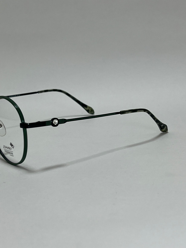 دسته فلزی منعطف و ظریف عینک طبی Johnny Freeman