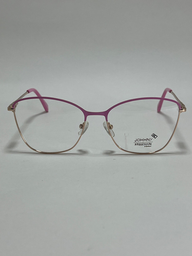 نمای پشت فریم و جزئیات لولای عینک طبی زنانه